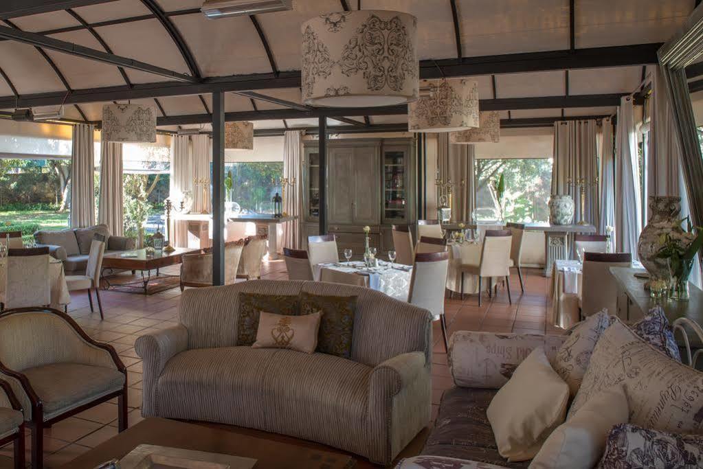 River Meadow Manor Центурион Экстерьер фото